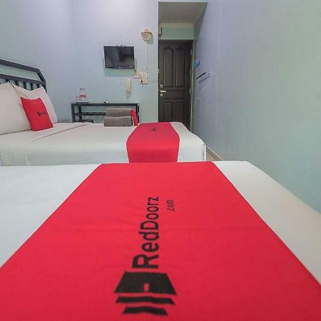 Reddoorz Near Nagoya Citywalk Batam 2 Eksteriør billede